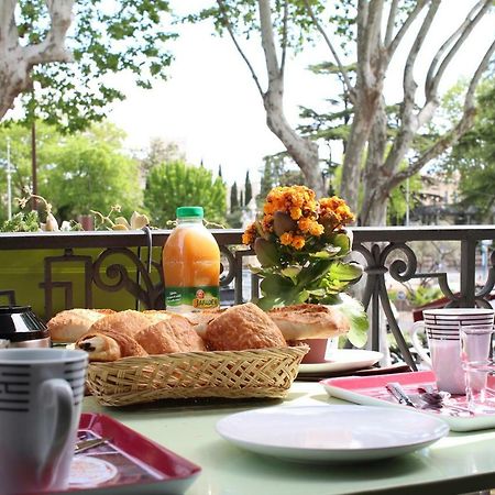 Chez Marie Louise Apartment Pezenas Bagian luar foto