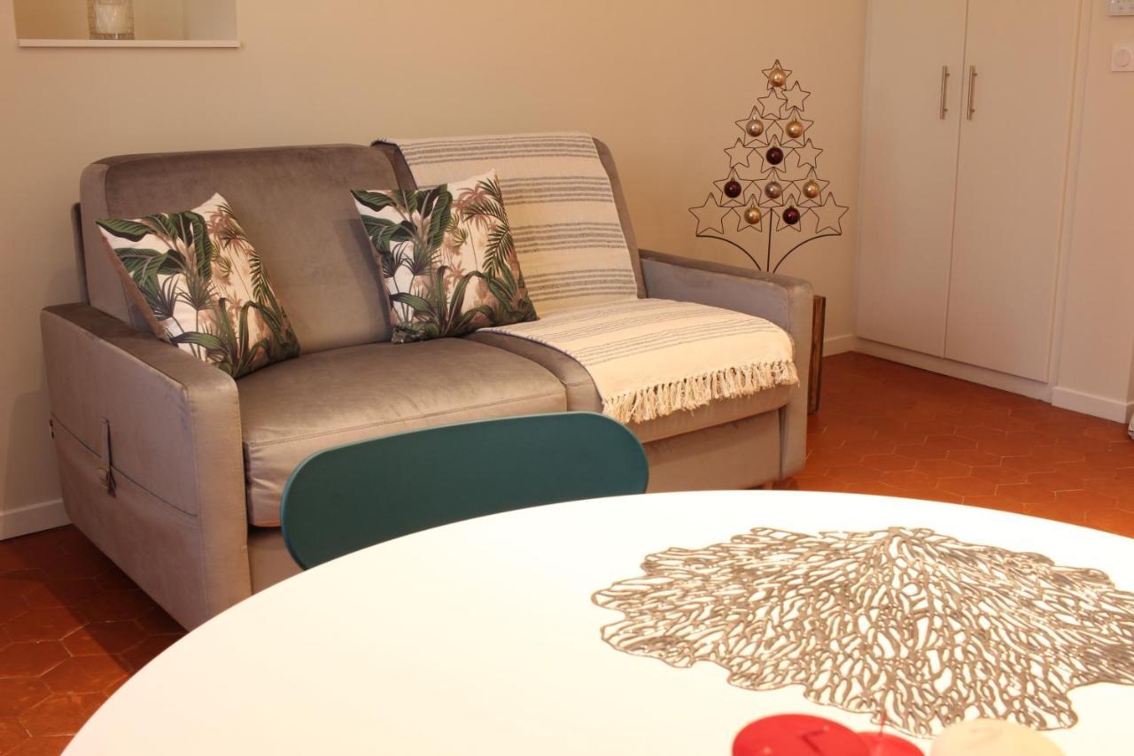Chez Marie Louise Apartment Pezenas Bagian luar foto
