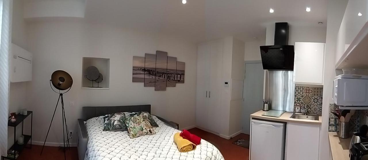 Chez Marie Louise Apartment Pezenas Bagian luar foto