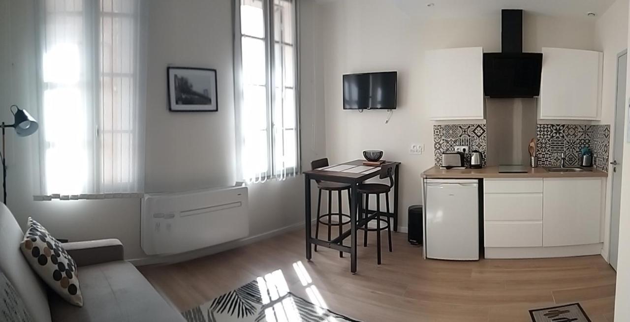 Chez Marie Louise Apartment Pezenas Bagian luar foto